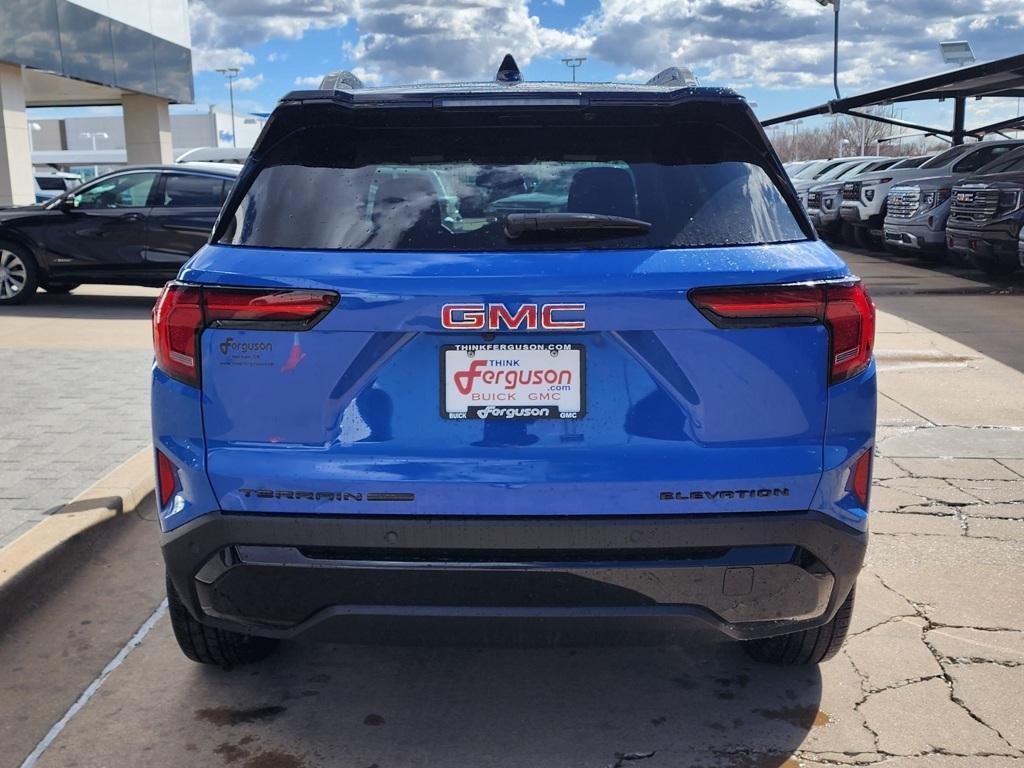 new 2025 GMC Terrain car, priced at $33,580