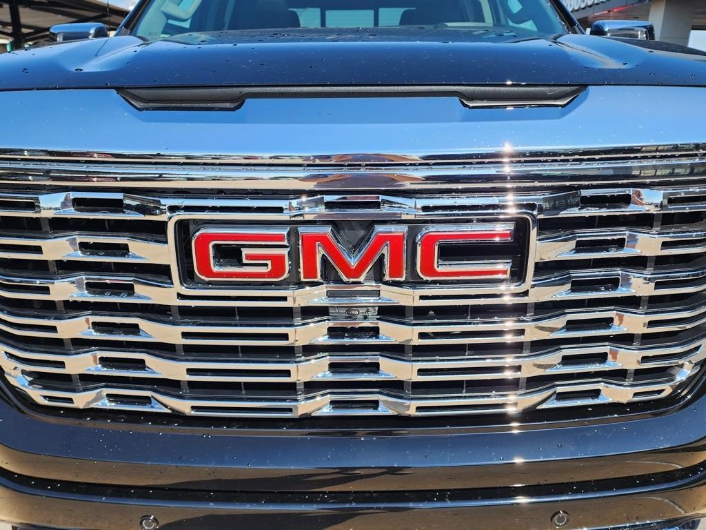 new 2026 GMC Sierra 1500 car, priced at $74,340