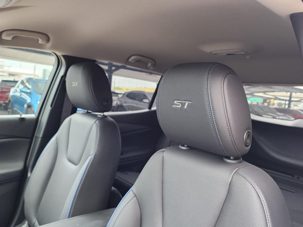 new 2026 Buick Encore GX car, priced at $26,775