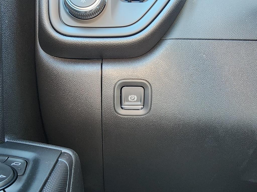 new 2026 GMC Sierra 2500 car, priced at $65,290