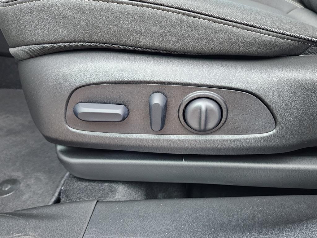 new 2026 Buick Encore GX car, priced at $24,780