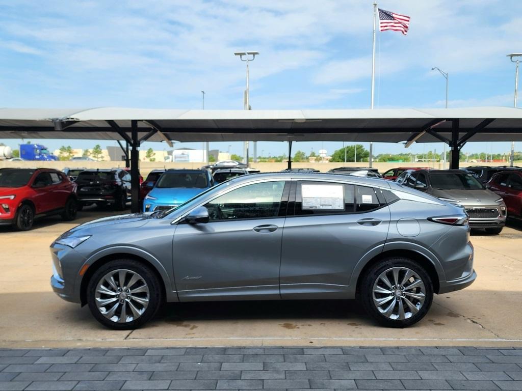 new 2025 Buick Envista car, priced at $29,285