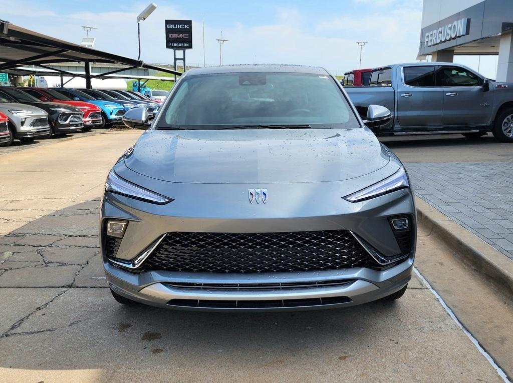 new 2025 Buick Envista car, priced at $29,285