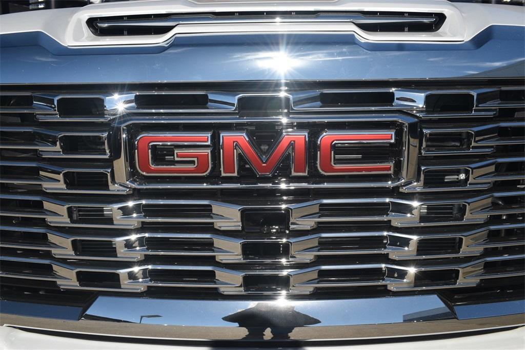 new 2025 GMC Sierra 3500 car, priced at $92,010