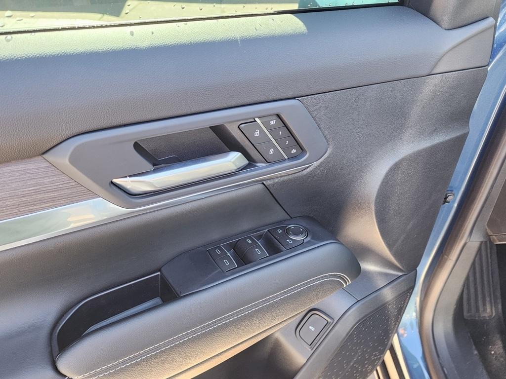 new 2026 GMC Terrain car, priced at $44,085