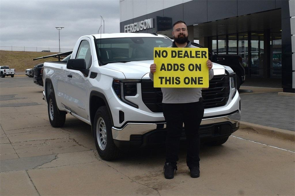 new 2025 GMC Sierra 1500 car, priced at $40,145