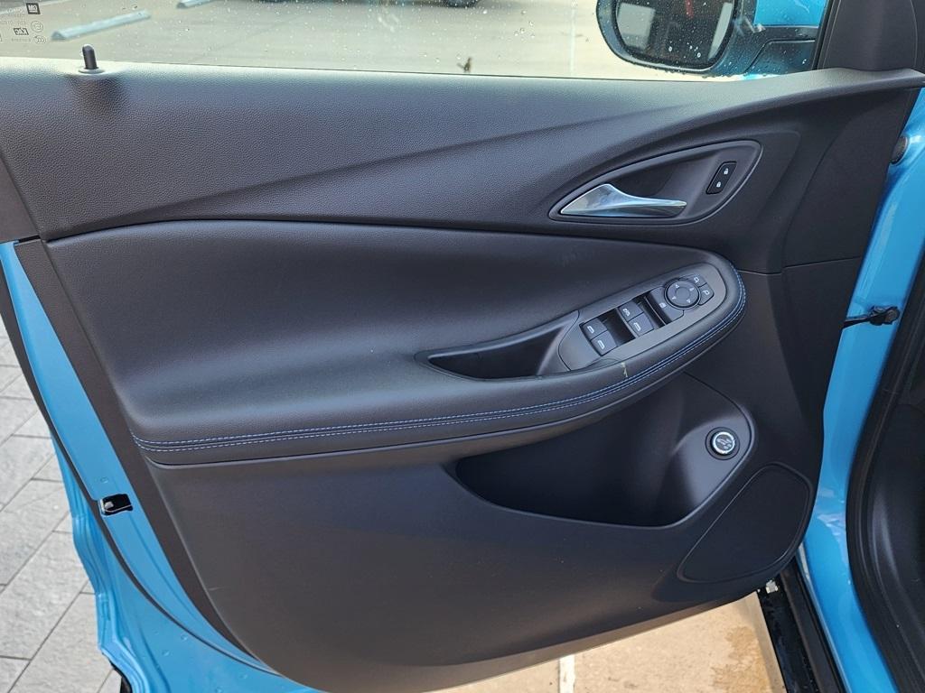 new 2026 Buick Encore GX car, priced at $25,275