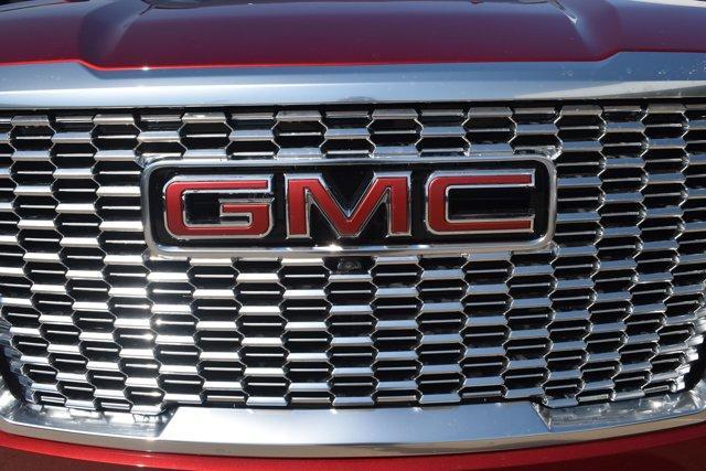 new 2024 GMC Yukon car, priced at $84,315