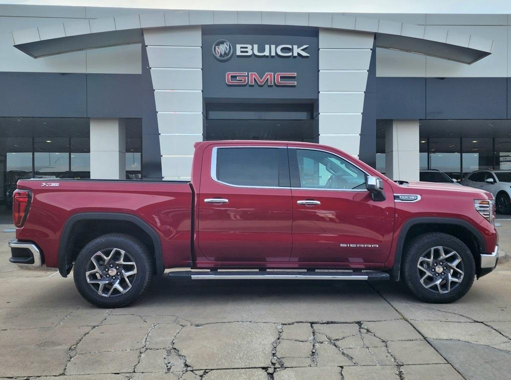 new 2025 GMC Sierra 1500 car, priced at $56,475