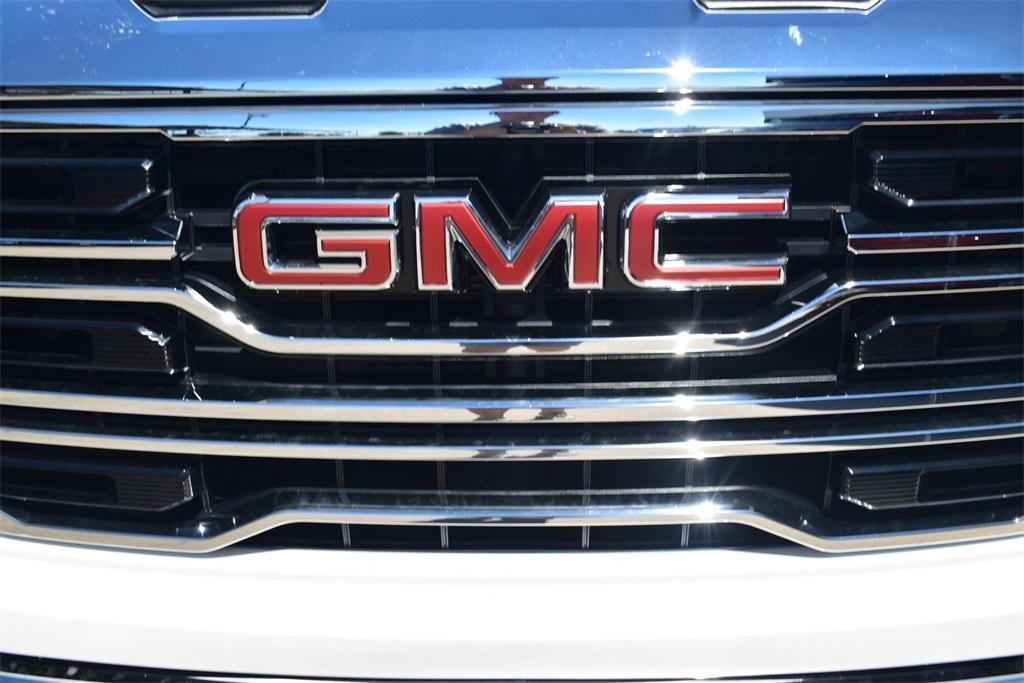 new 2025 GMC Sierra 1500 car, priced at $58,895