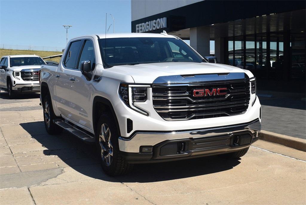 new 2025 GMC Sierra 1500 car, priced at $58,895