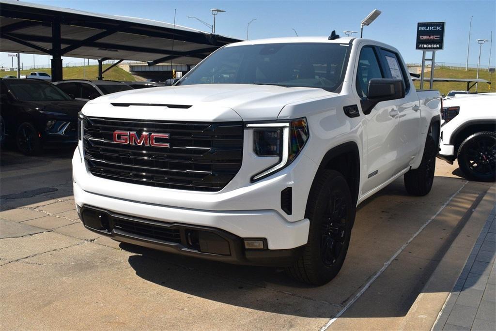 new 2024 GMC Sierra 1500 car, priced at $43,695