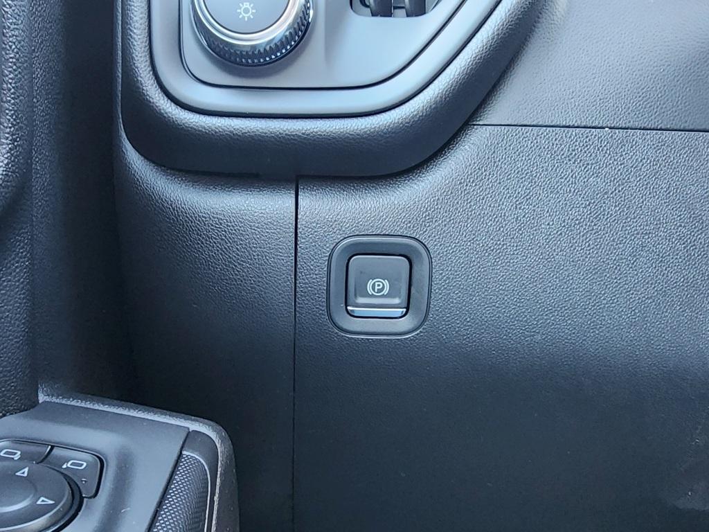 new 2026 GMC Sierra 2500 car, priced at $52,660