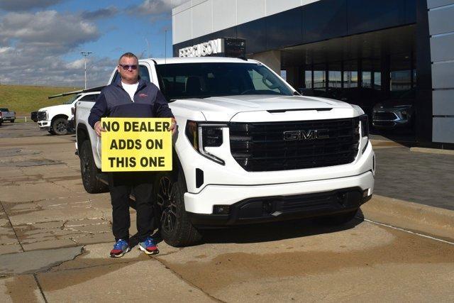 new 2025 GMC Sierra 1500 car, priced at $59,035