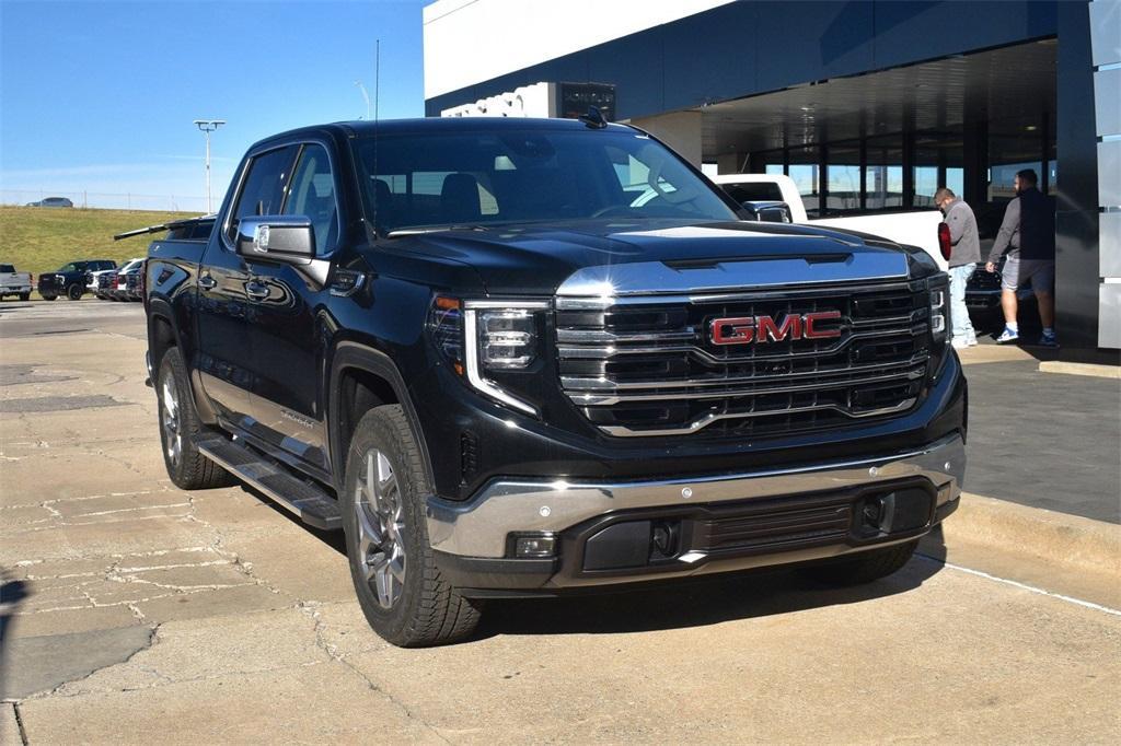 new 2025 GMC Sierra 1500 car, priced at $59,320