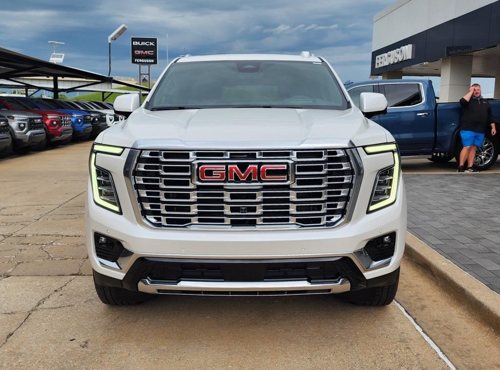 new 2025 GMC Yukon XL car, priced at $93,175