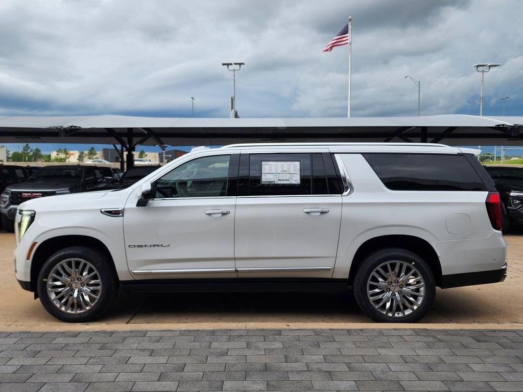 new 2025 GMC Yukon XL car, priced at $93,175