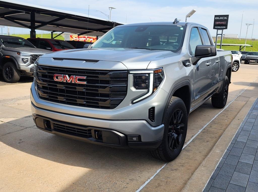 new 2025 GMC Sierra 1500 car, priced at $44,540