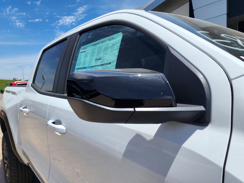 new 2025 GMC Canyon car, priced at $40,480
