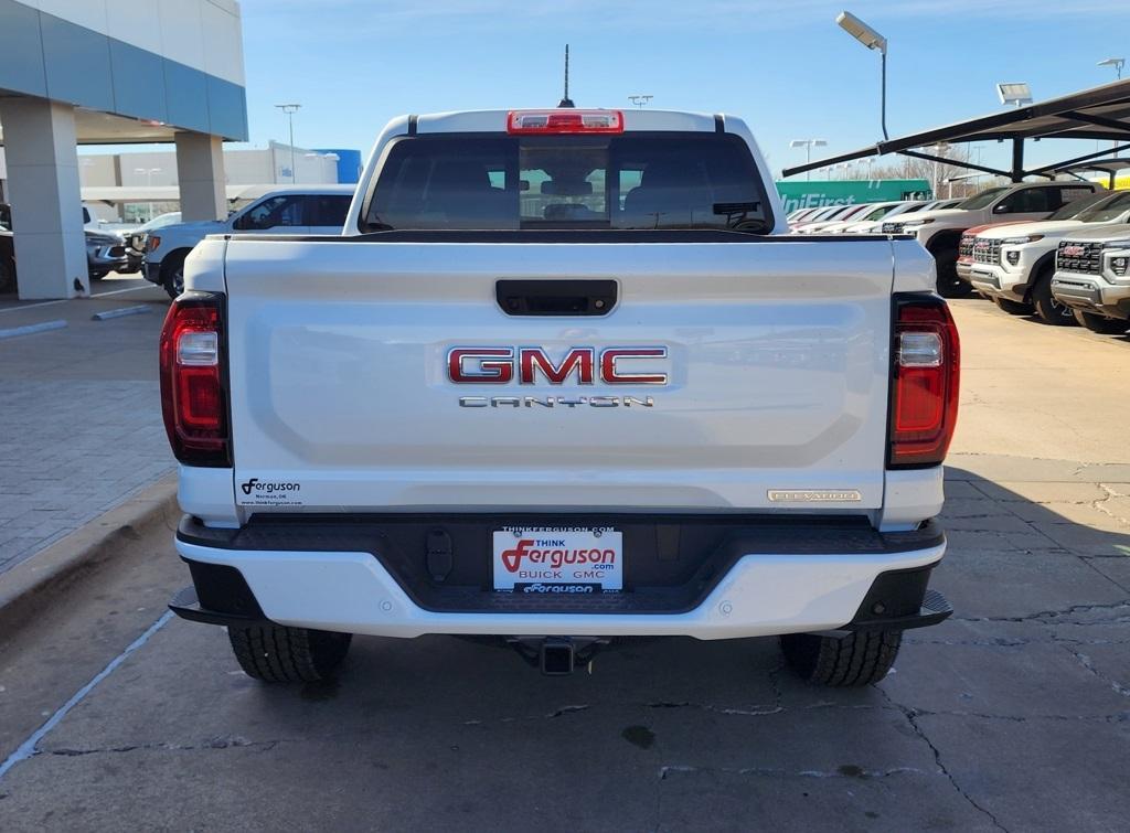new 2025 GMC Canyon car, priced at $44,175