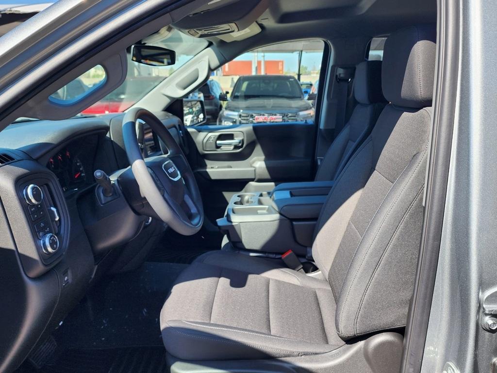 new 2025 GMC Sierra 1500 car, priced at $52,100