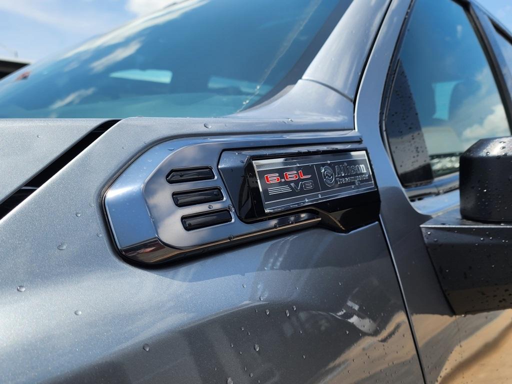 new 2025 GMC Sierra 2500 car, priced at $73,825