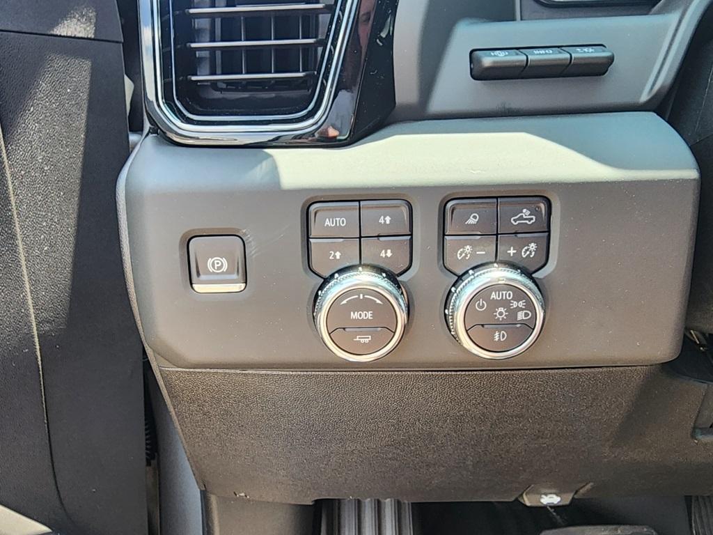 new 2025 GMC Sierra 2500 car, priced at $73,825