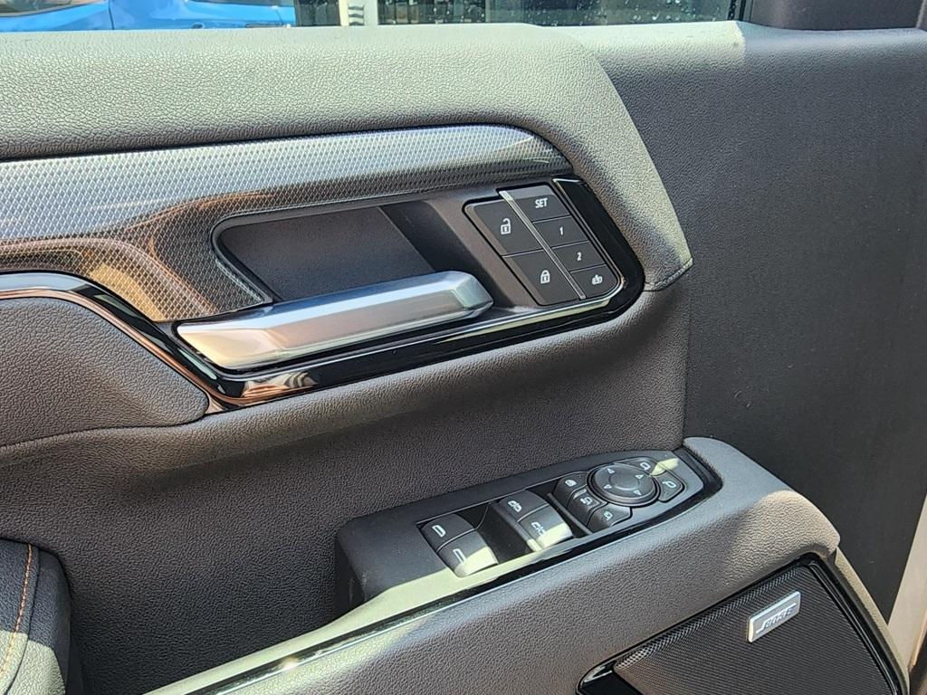 new 2025 GMC Sierra 2500 car, priced at $73,825