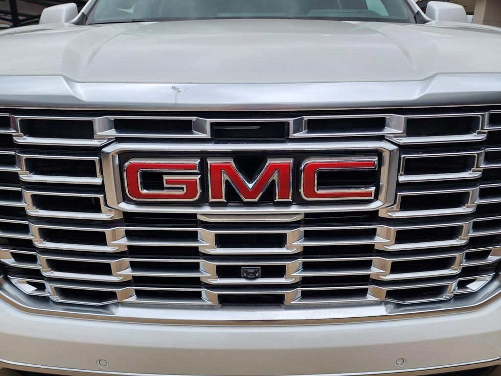 new 2025 GMC Yukon XL car, priced at $88,975