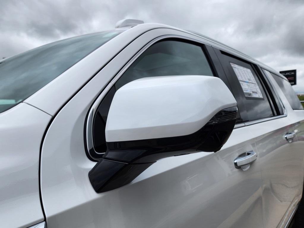 new 2025 GMC Yukon XL car, priced at $88,975