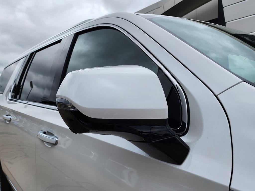 new 2025 GMC Yukon XL car, priced at $88,975