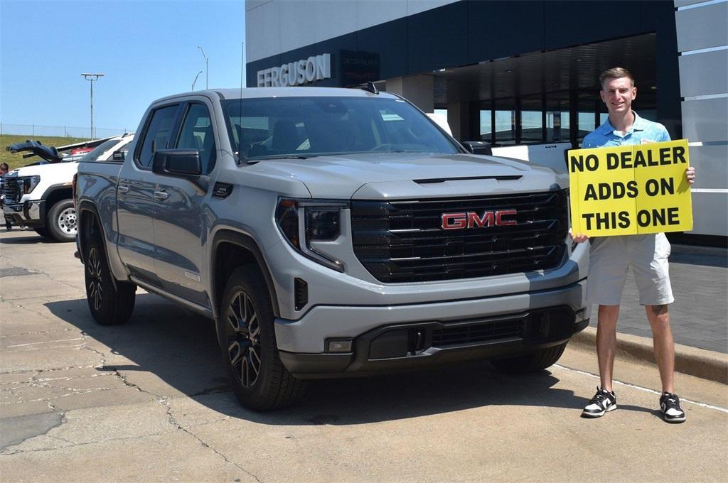 new 2024 GMC Sierra 1500 car, priced at $45,690