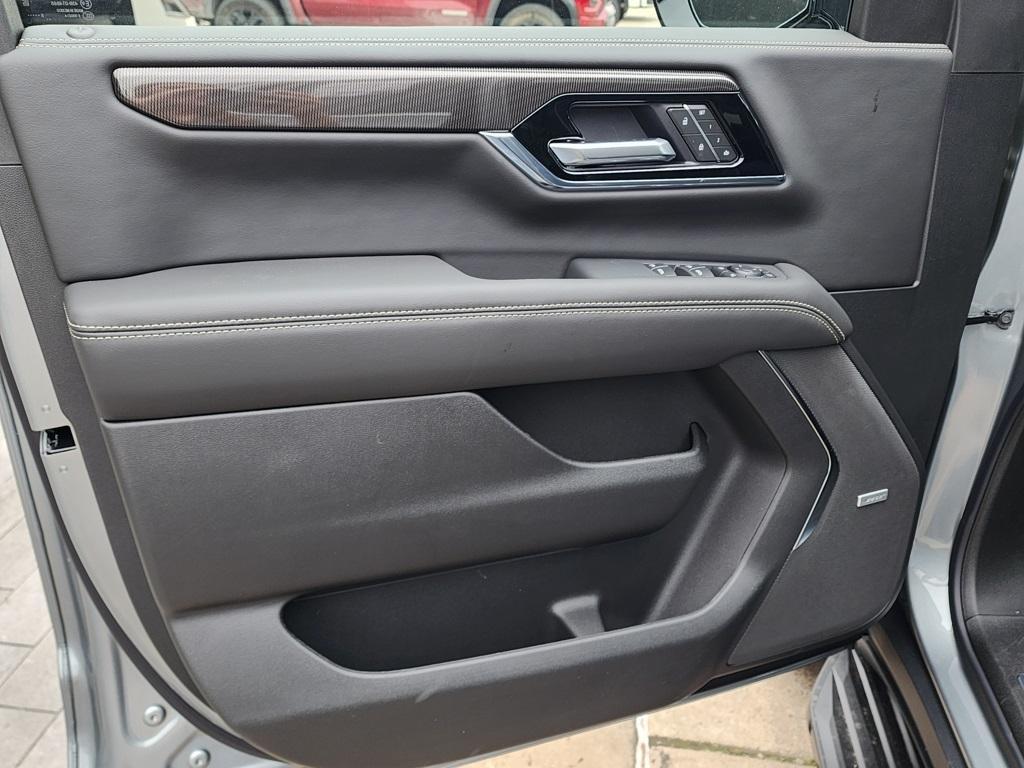 new 2026 GMC Yukon car, priced at $77,575