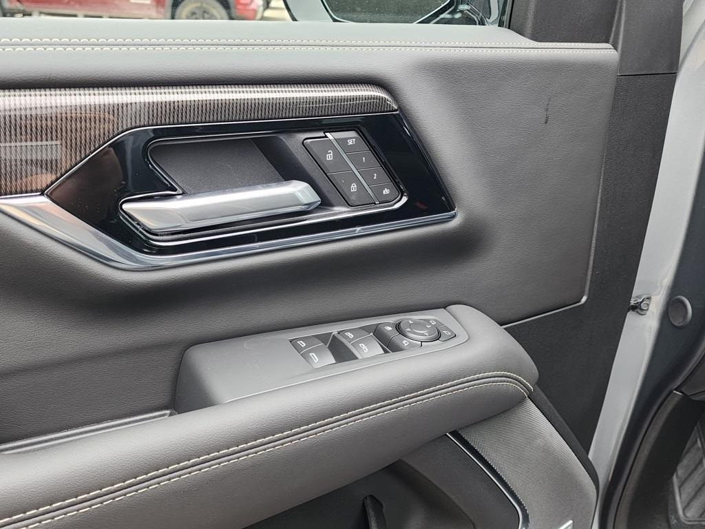 new 2026 GMC Yukon car, priced at $77,575