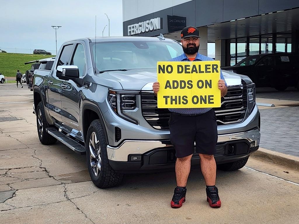 new 2025 GMC Sierra 1500 car, priced at $57,520