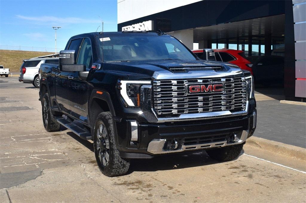 new 2025 GMC Sierra 2500 car, priced at $82,760