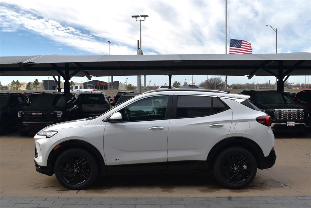 new 2025 Buick Encore GX car, priced at $23,530