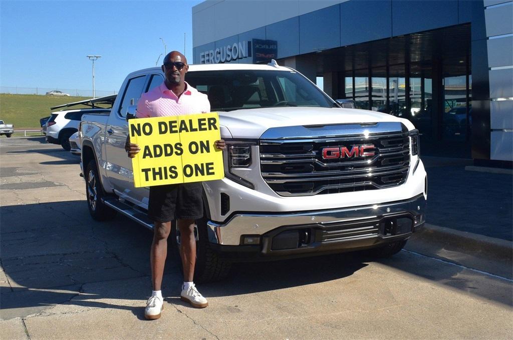 new 2025 GMC Sierra 1500 car, priced at $61,670