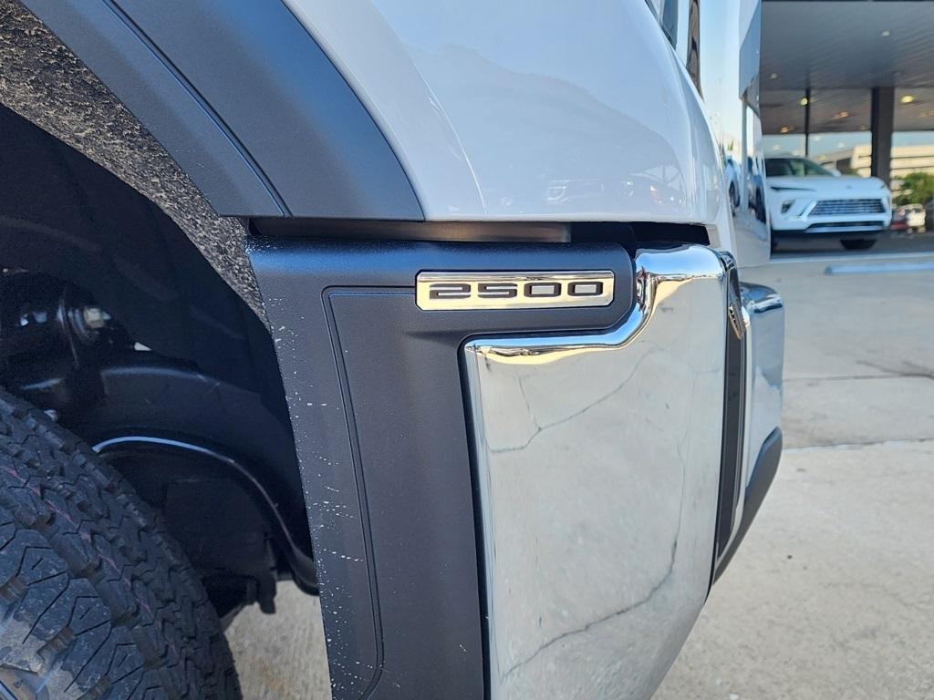 new 2025 GMC Sierra 2500 car, priced at $54,505