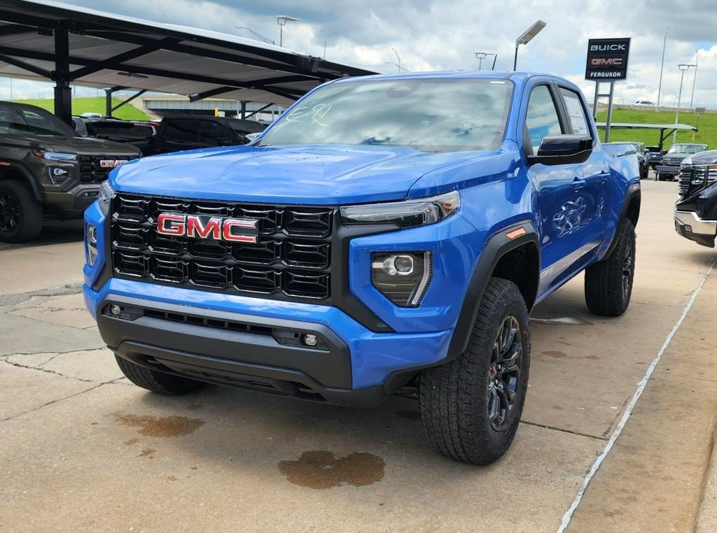 new 2025 GMC Canyon car, priced at $44,275