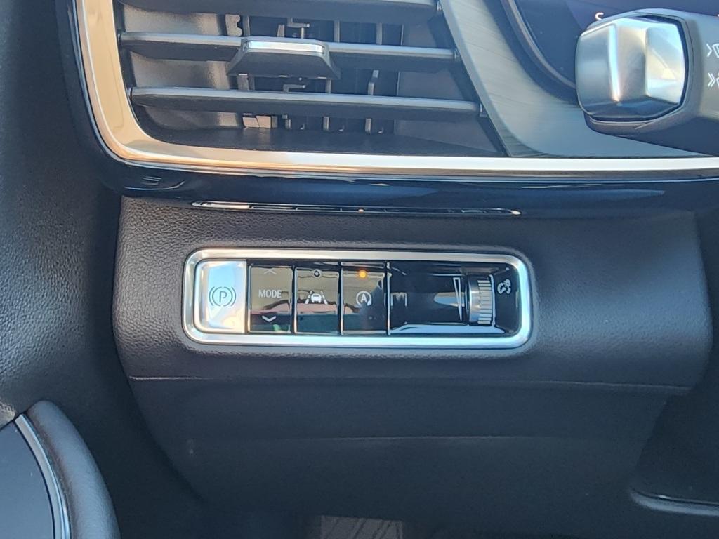 new 2025 Buick Envision car, priced at $46,195