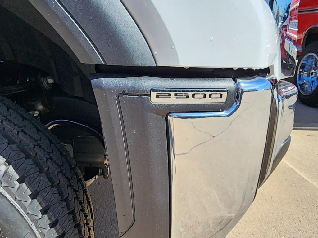 new 2026 GMC Sierra 2500 car, priced at $65,435