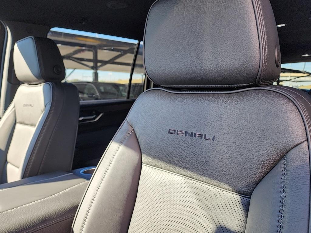 new 2026 GMC Yukon XL car, priced at $89,215