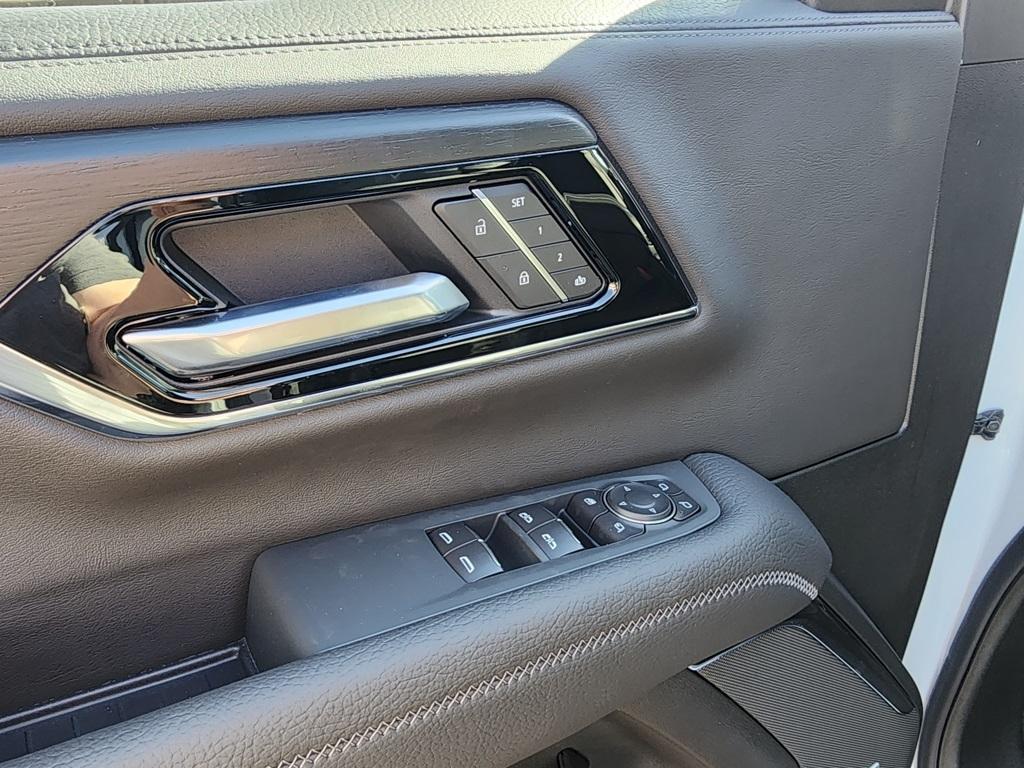 new 2026 GMC Yukon XL car, priced at $89,215