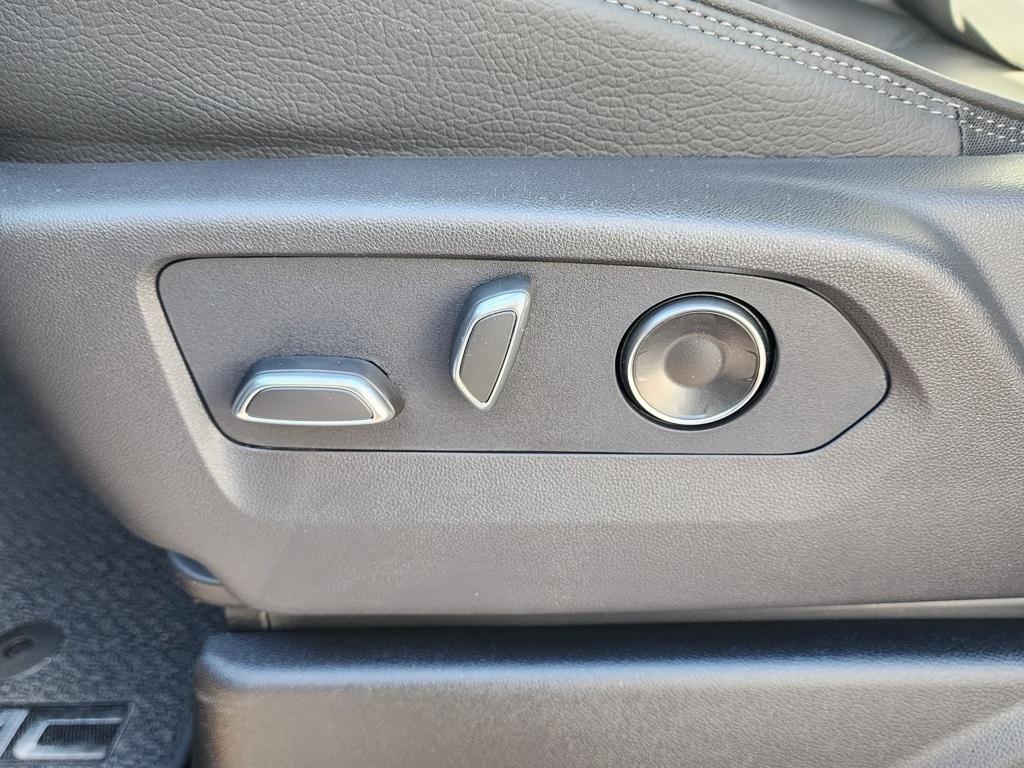 new 2026 GMC Yukon XL car, priced at $89,215