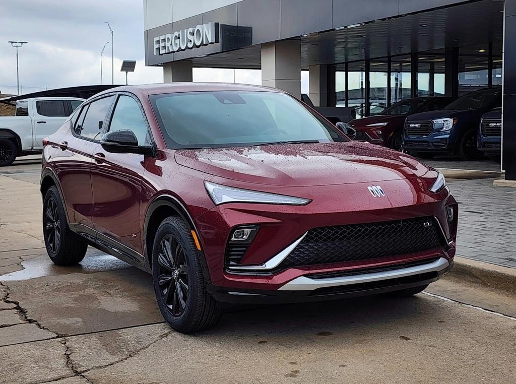 new 2025 Buick Envista car, priced at $27,775