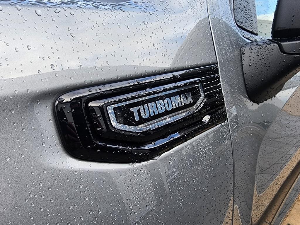 new 2025 GMC Sierra 1500 car, priced at $48,785