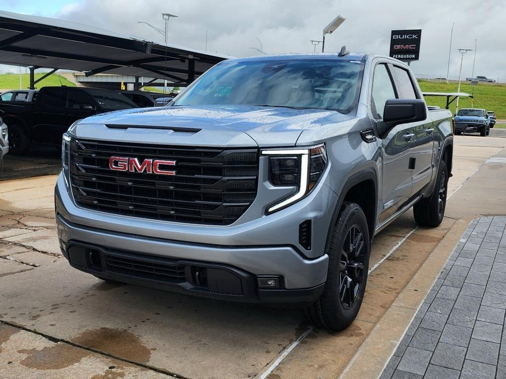new 2025 GMC Sierra 1500 car, priced at $48,785