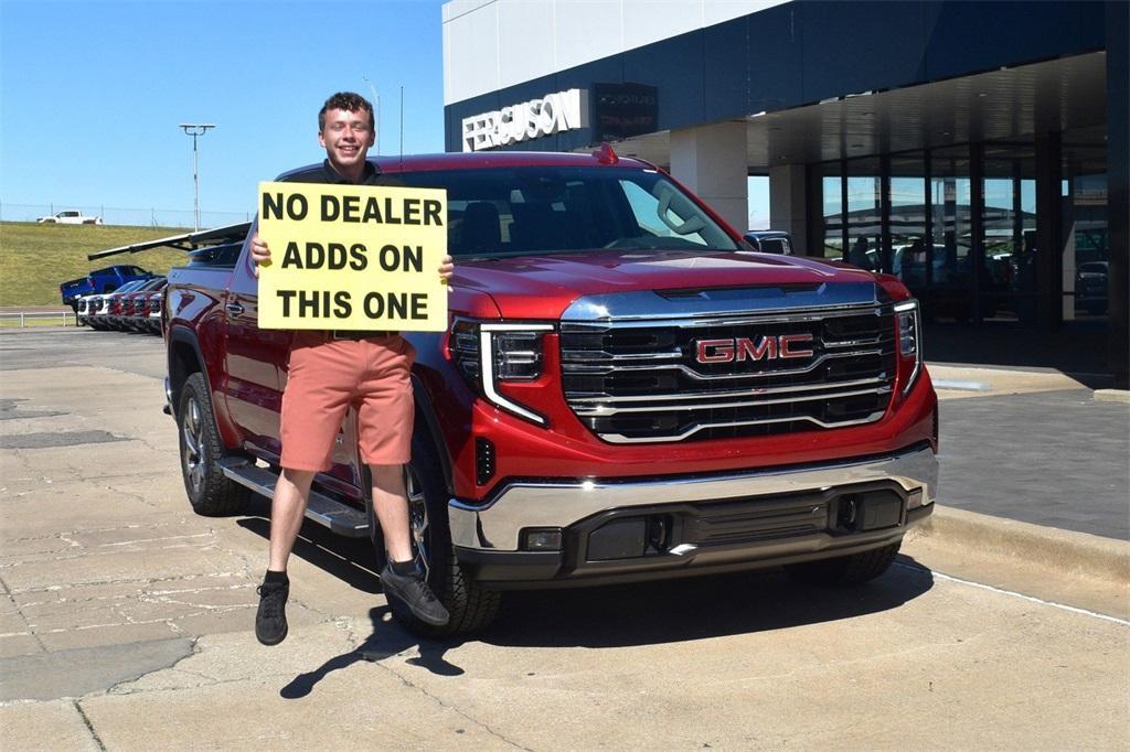 new 2025 GMC Sierra 1500 car, priced at $58,445