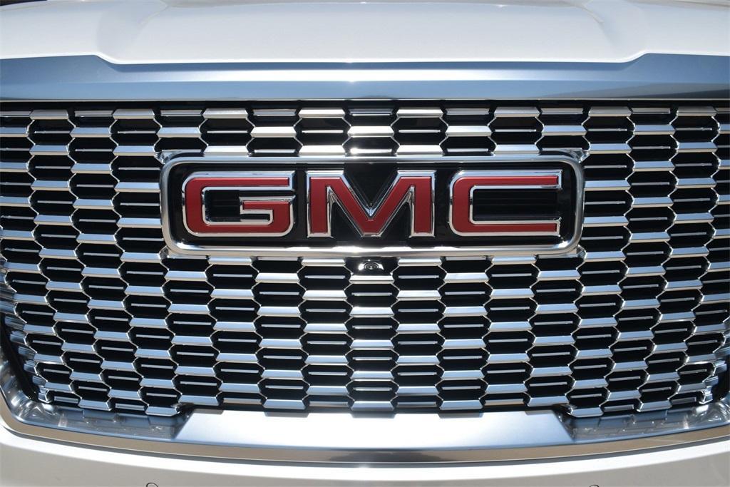 new 2024 GMC Yukon car, priced at $89,005